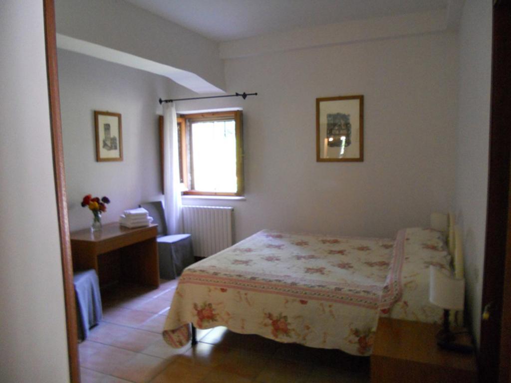 Rugiada Rooms Rivotorto Phòng bức ảnh